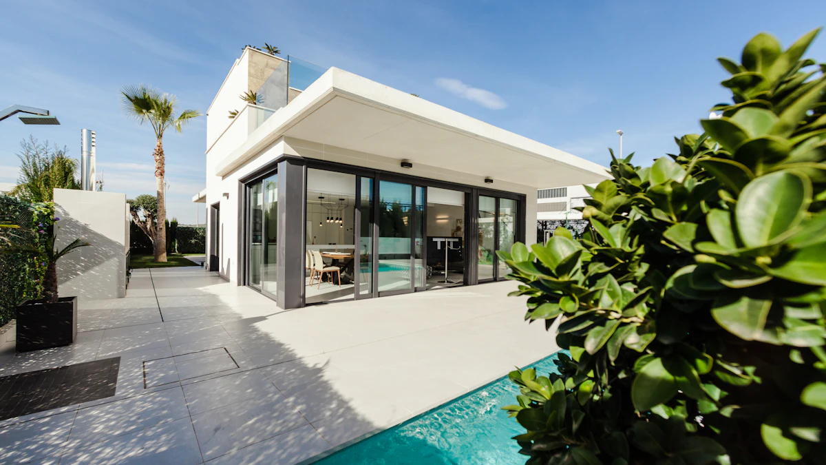 Casa Verde video frame